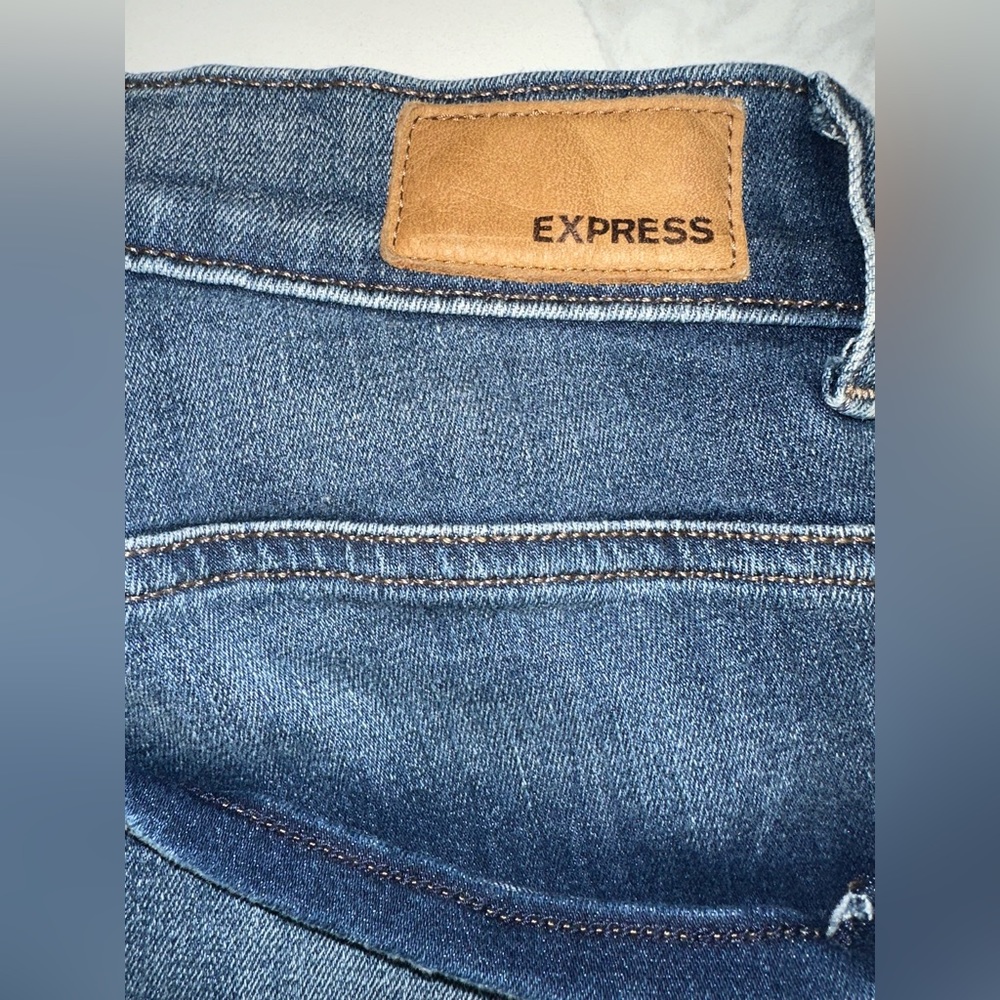 Express High Rise Distressed Legging Jean size 10 - Picture 3 of 4